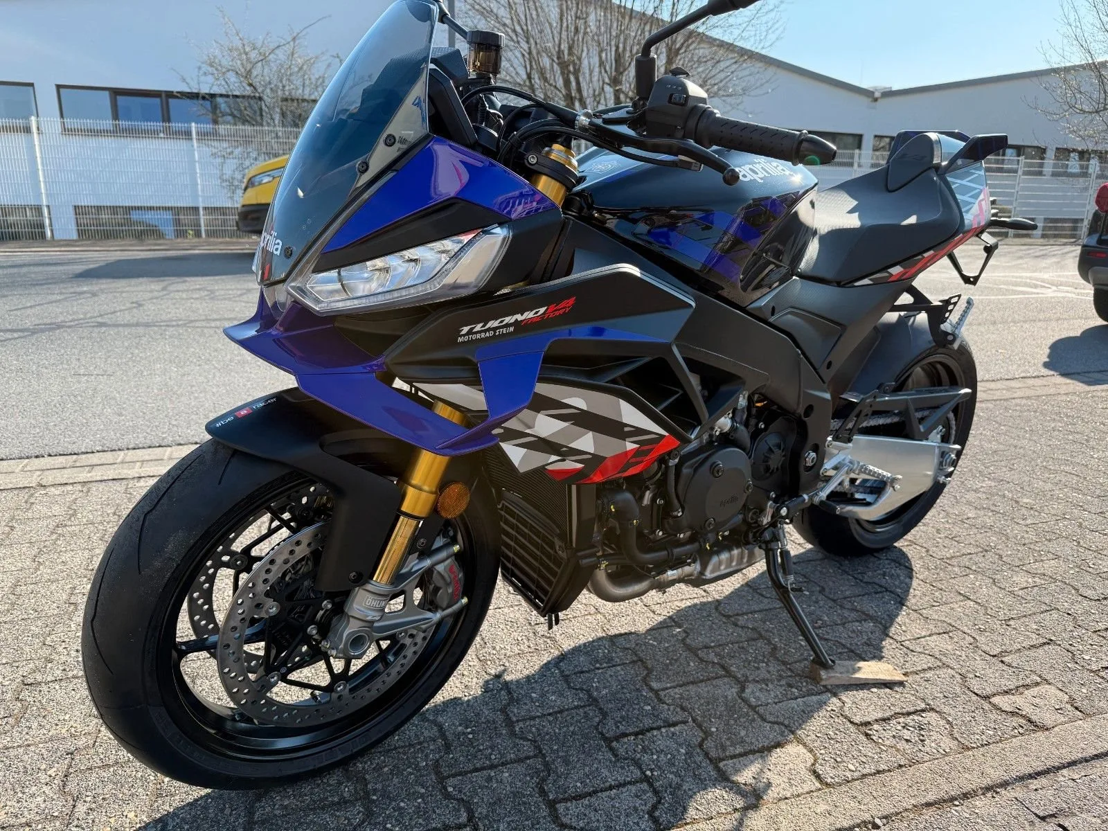 Aprilia Tuono V4 1100 Factory
