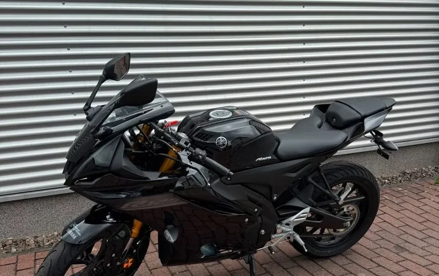 Yamaha R125