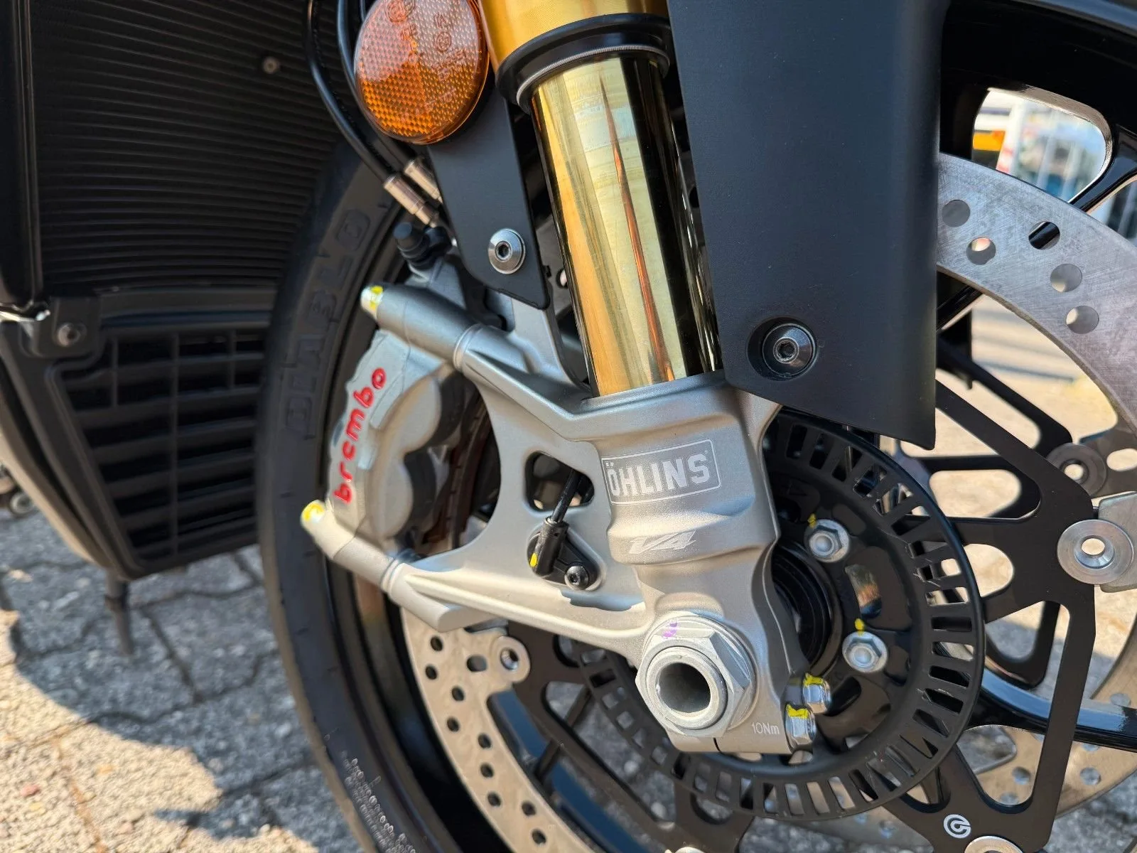 Aprilia Tuono V4 1100 Factory