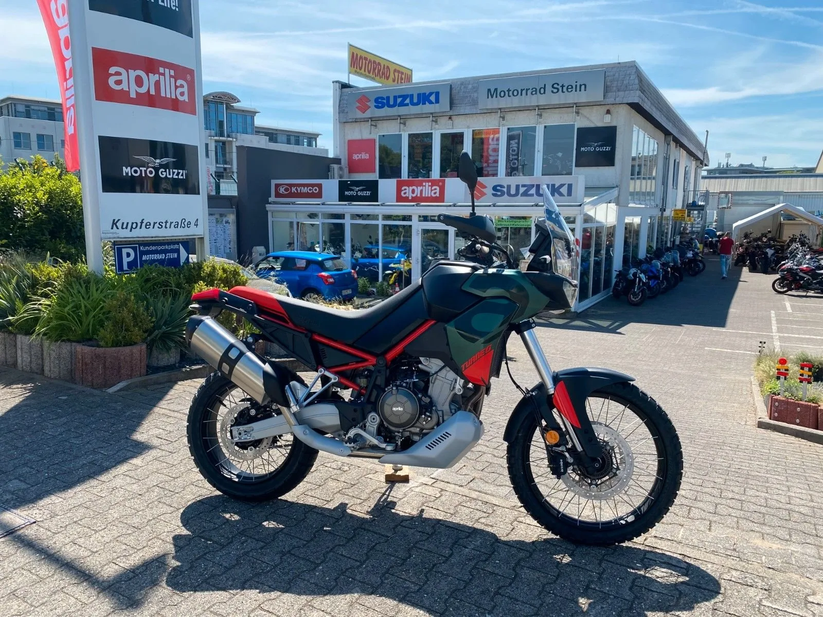 Aprilia Tuareg 660