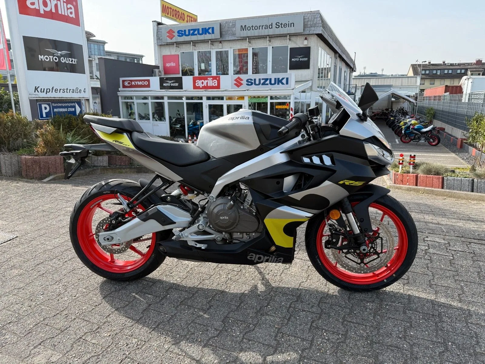 Aprilia RS 457