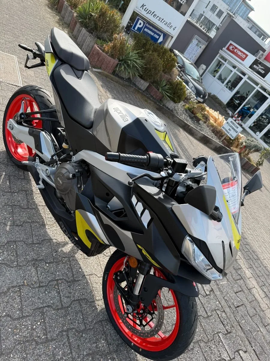 Aprilia RS 457