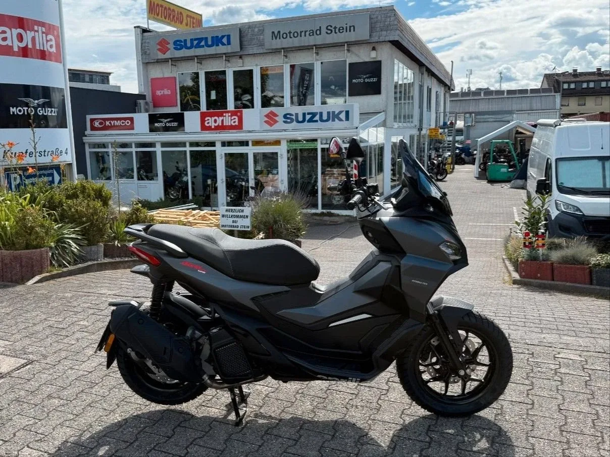 Aprilia SR GT 125