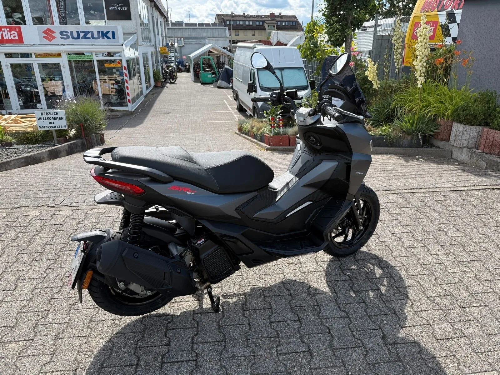 Aprilia SR GT 125