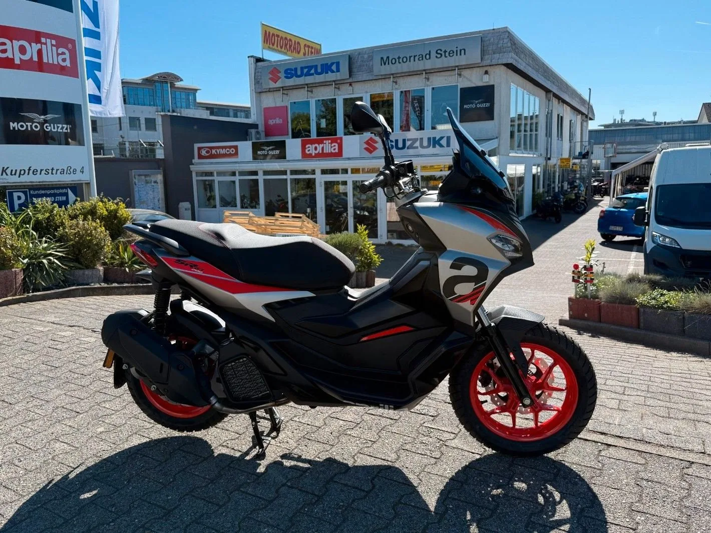 Aprilia SR GT Sport 125