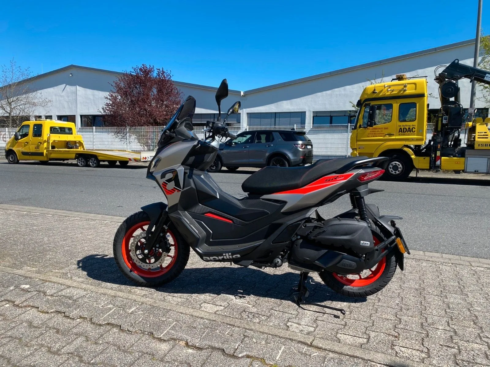 Aprilia SR GT Sport 125