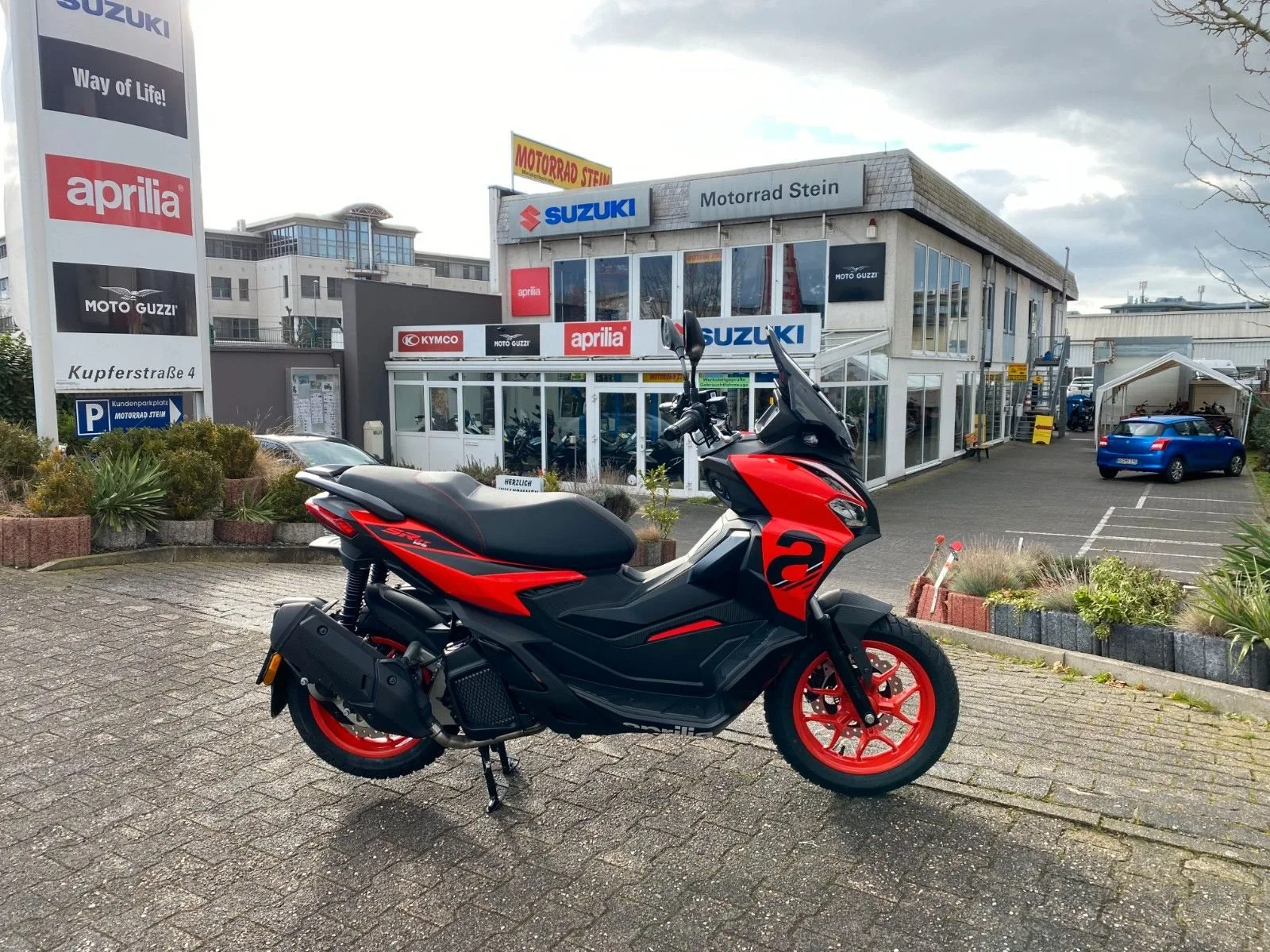 Aprilia SR GT Sport 125