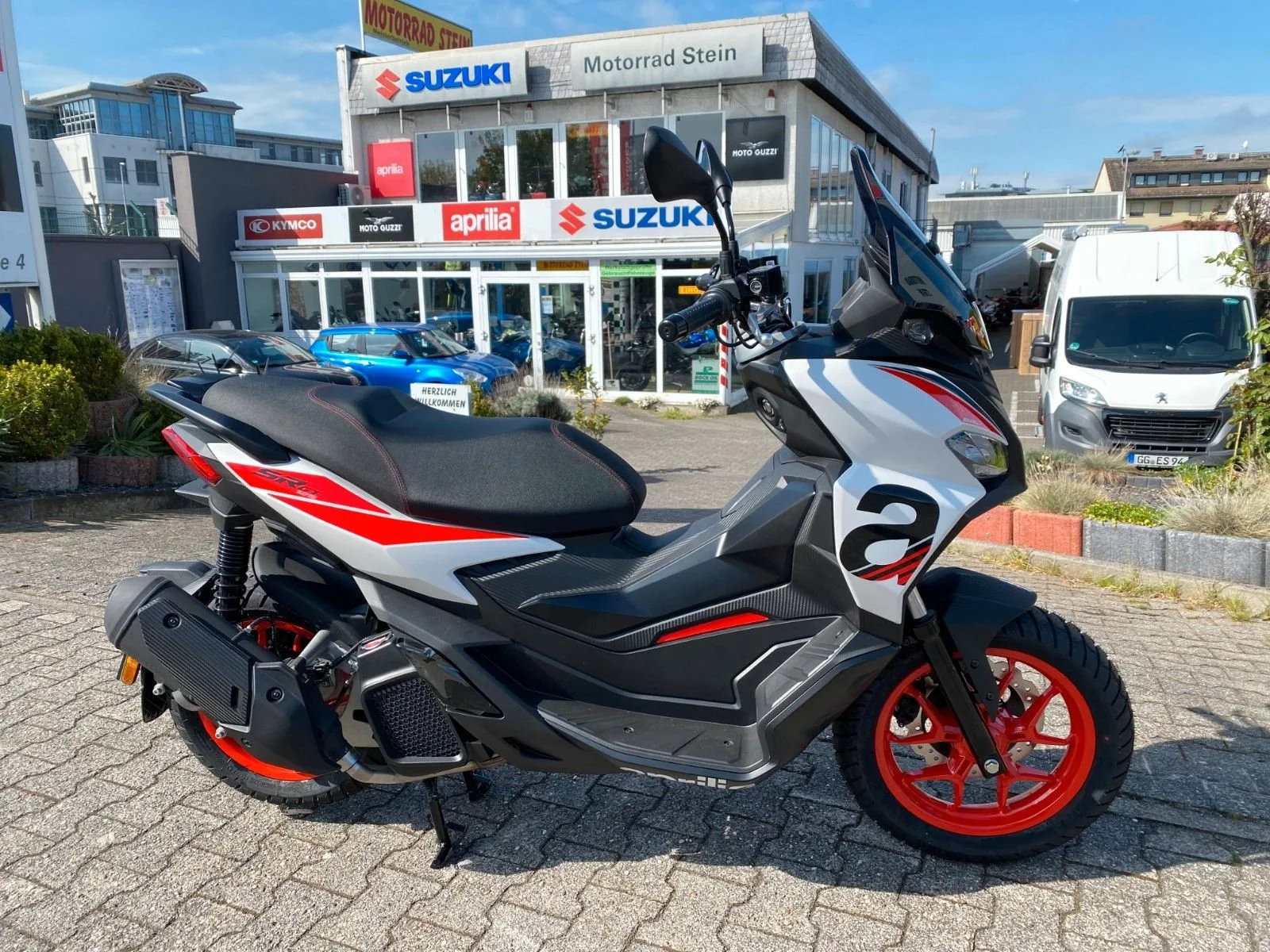 Aprilia SR GT Sport 125