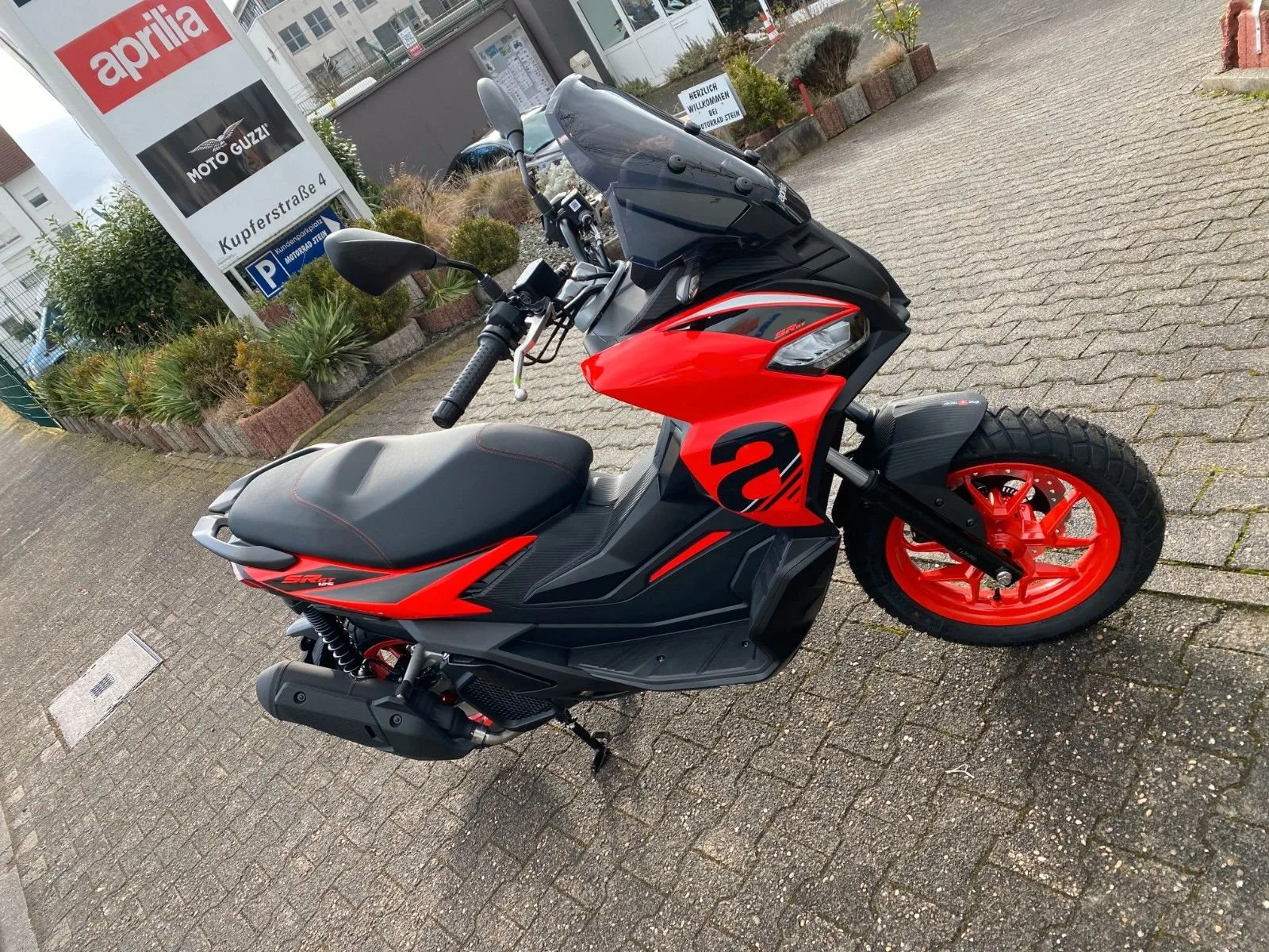 Aprilia SR GT Sport 125