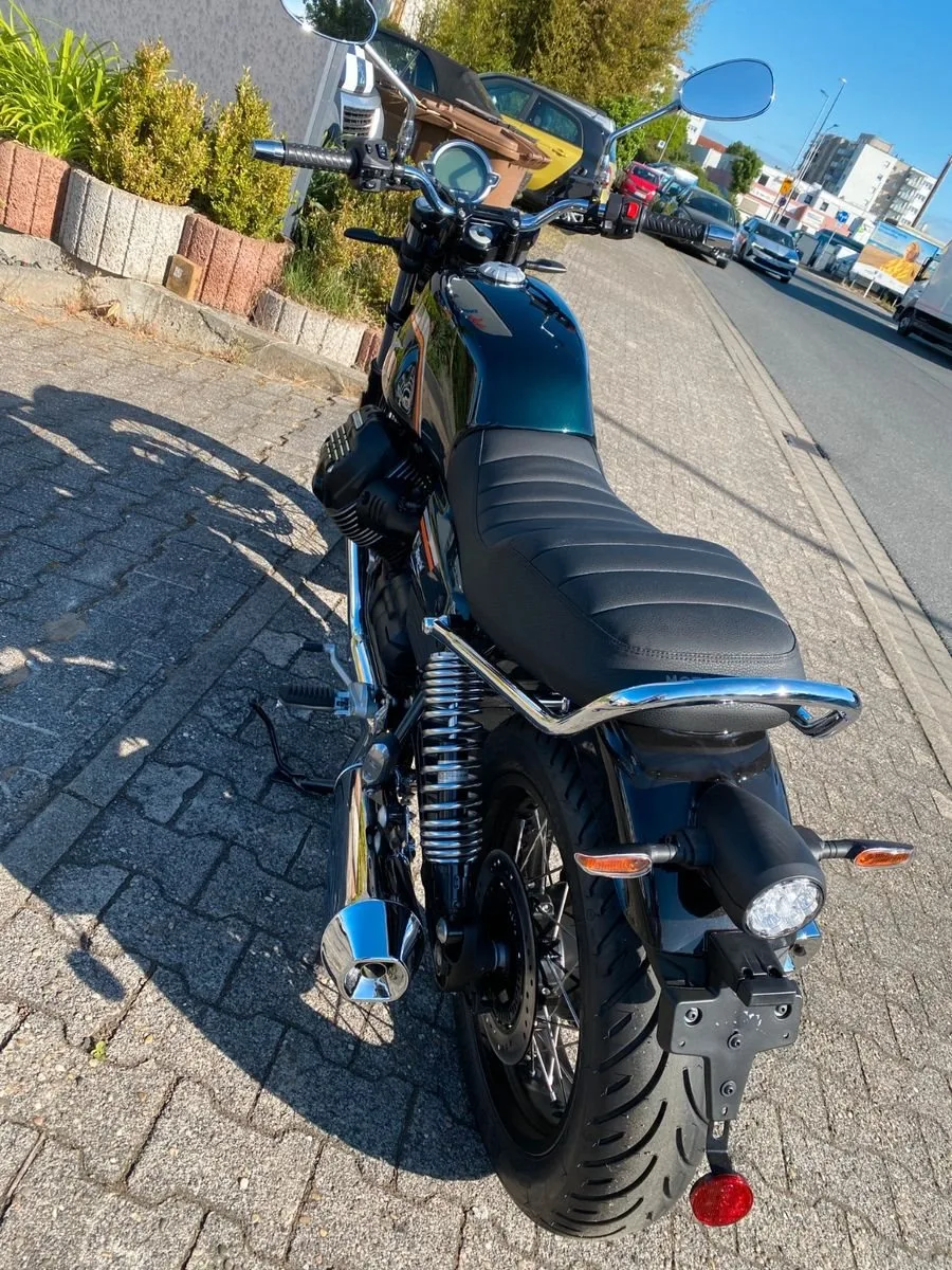 Moto Guzzi V7 Special