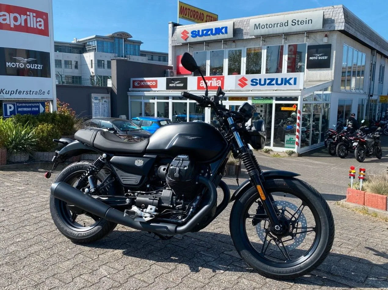 Moto Guzzi V7 Stone