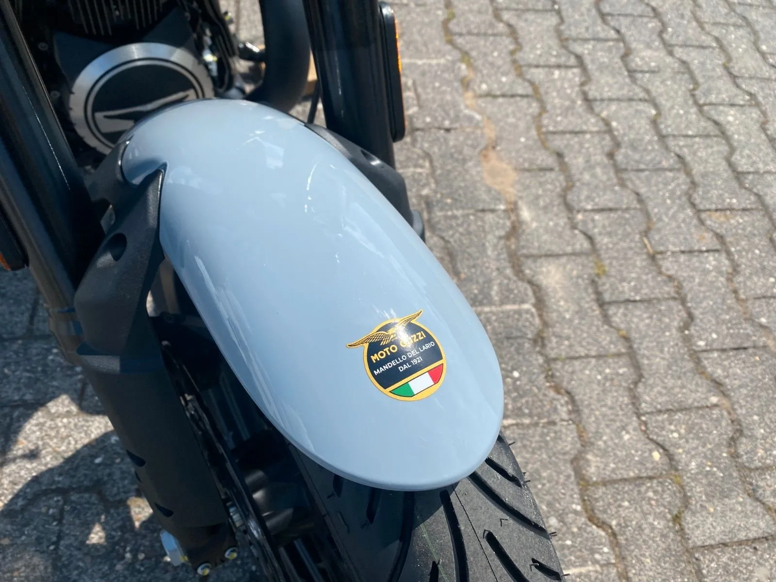 Moto Guzzi V7 Sport