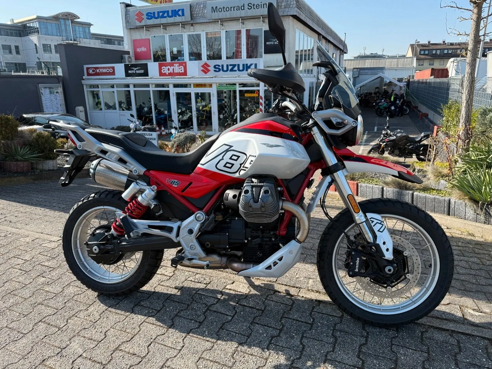 Moto Guzzi V85 TT