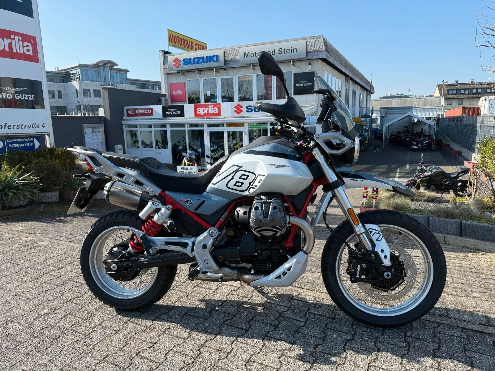 Moto Guzzi V85 TT