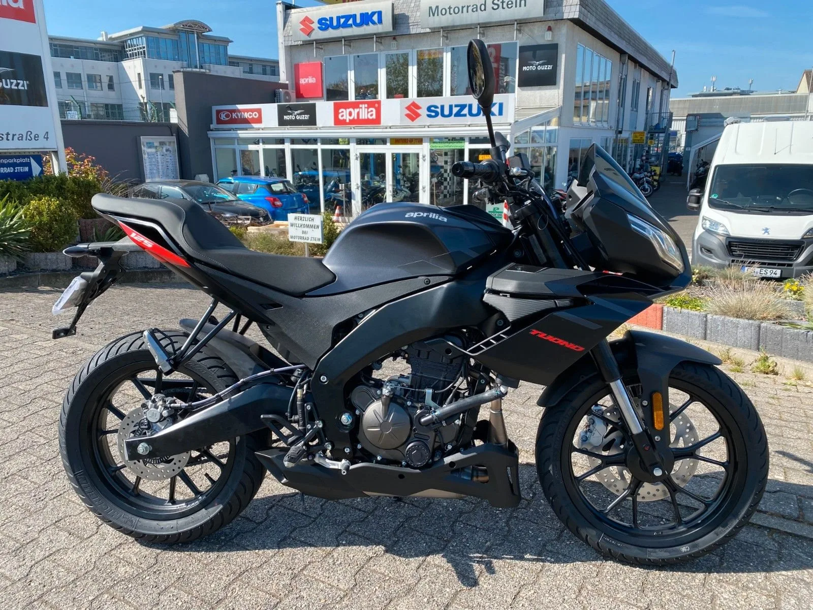 Aprilia Tuono 125