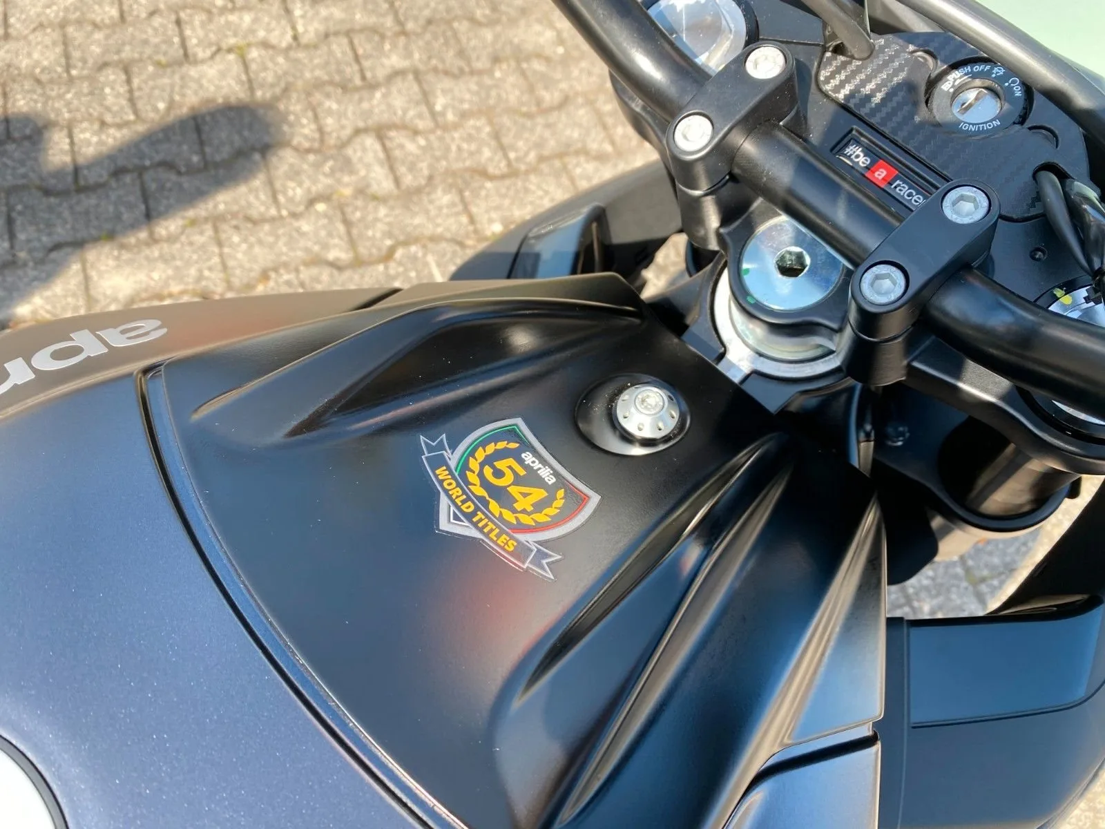 Aprilia Tuono 125