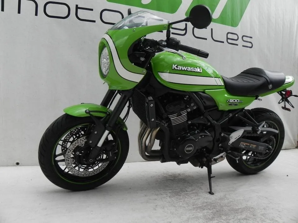 Kawasaki Z900 RS Cafe