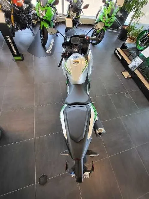 Kawasaki Ninja 7 Hybrid