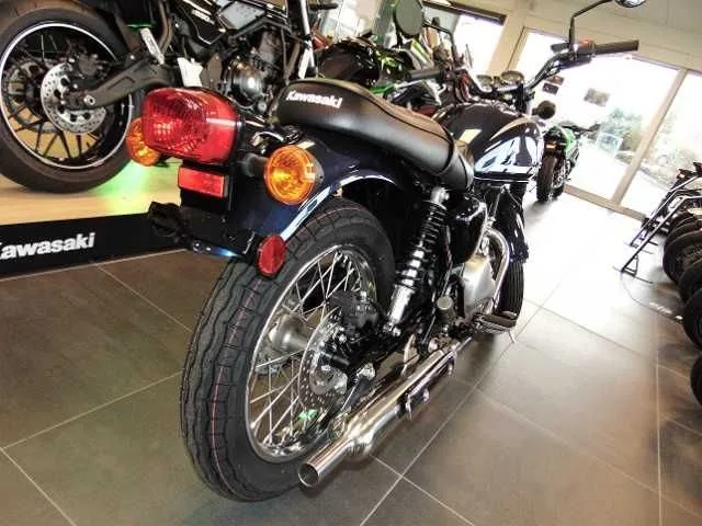 Kawasaki W230