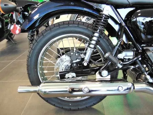 Kawasaki W230