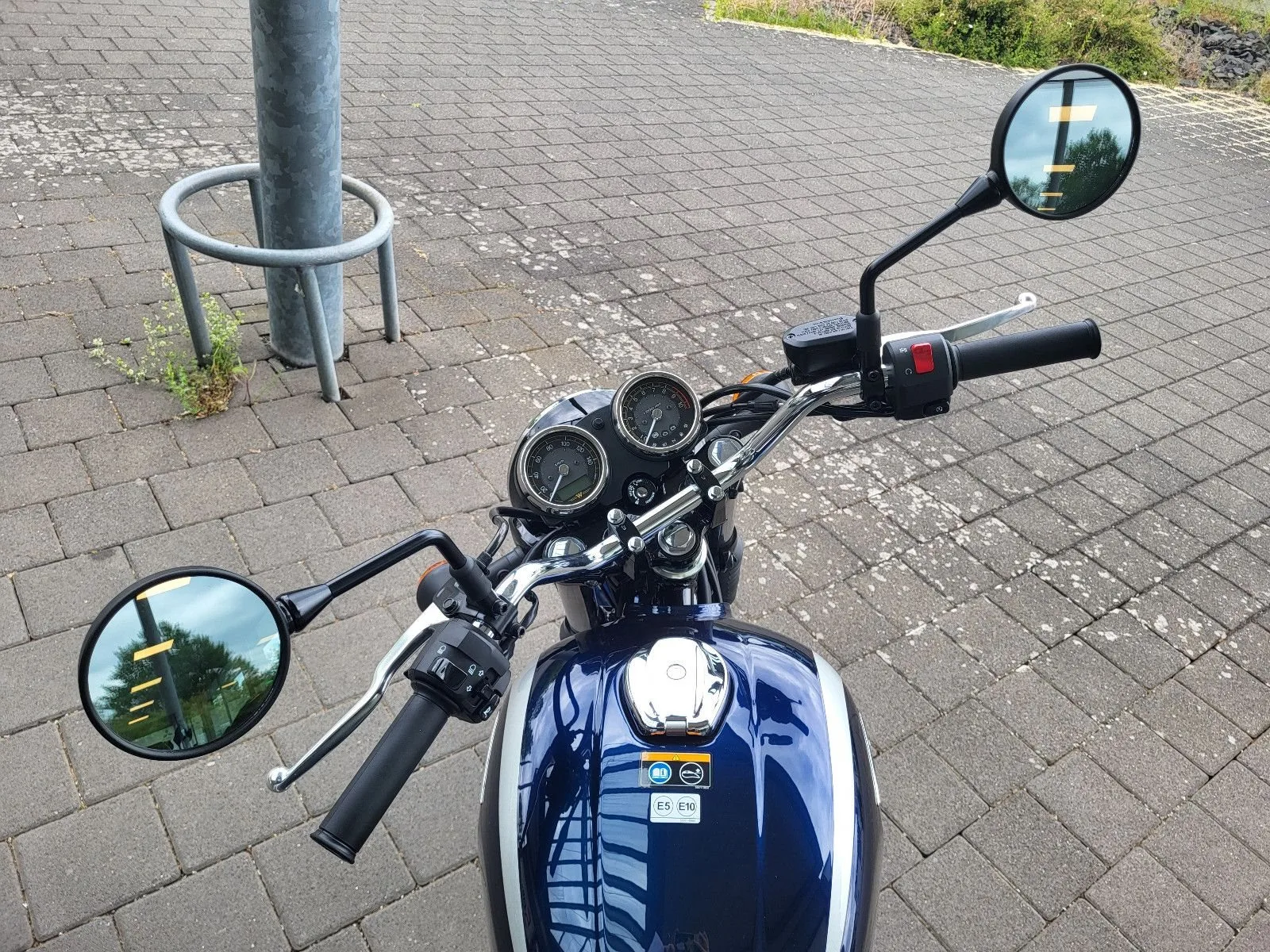 Kawasaki W230