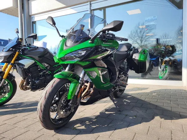 Kawasaki Ninja 1100SX SE Ninja1100 SX SE Tourer