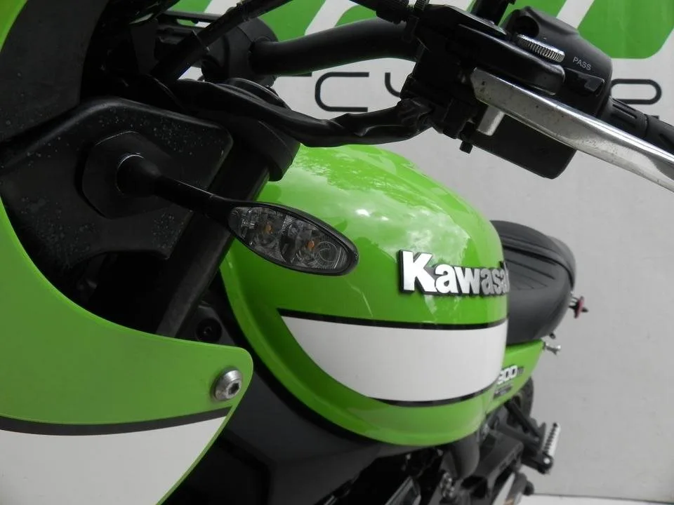 Kawasaki Z900 RS Cafe