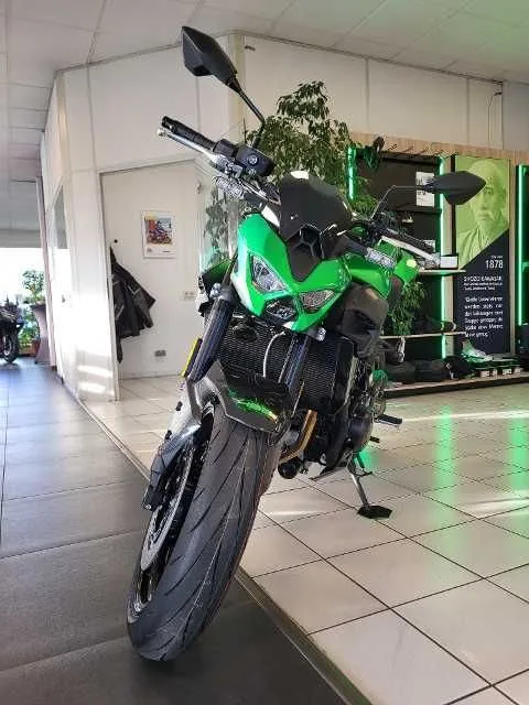 Kawasaki Z900 70kW
