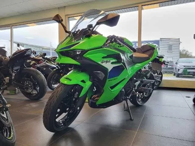 Kawasaki Ninja 500 SE