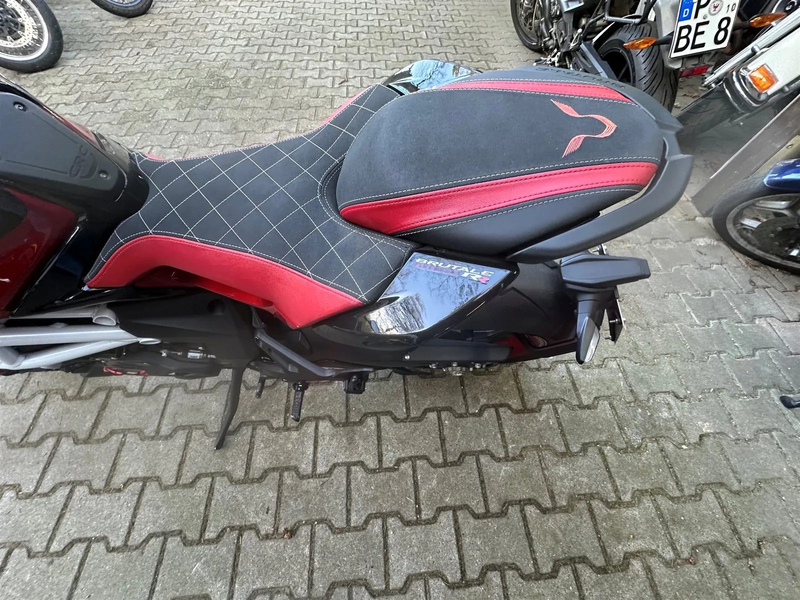 MV Agusta Brutale 800 RR LH 44 Lewis Hamilton Limited Edition