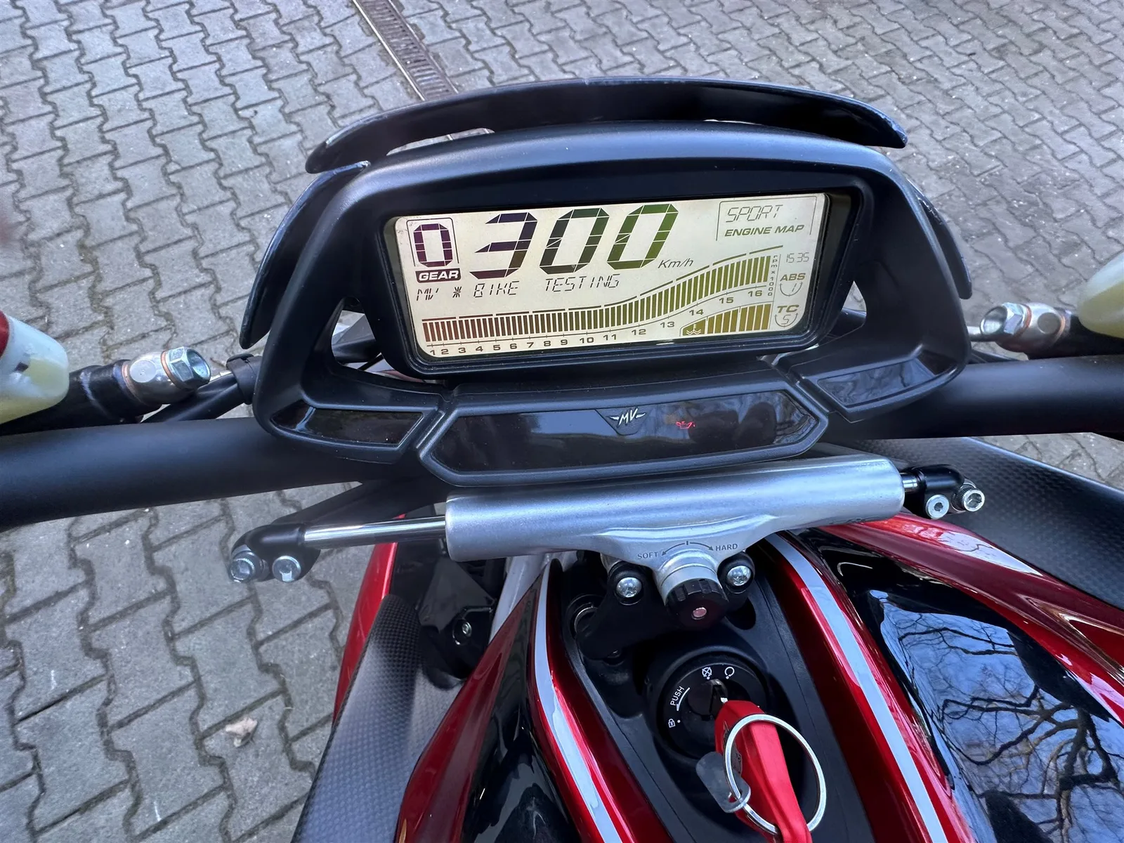 MV Agusta Brutale 800 RR LH 44 Lewis Hamilton Limited Edition