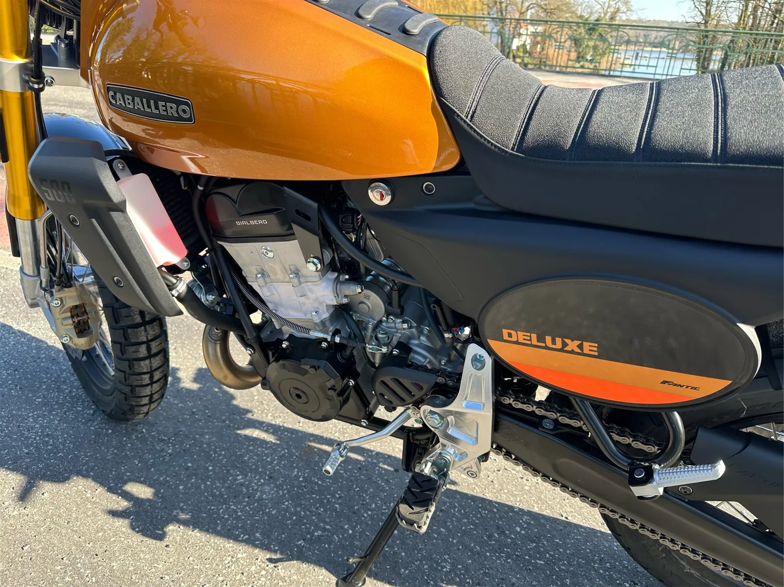 Fantic Caballero Deluxe 500 Mit neuem Minarelli Motor & einfach wunderschön!