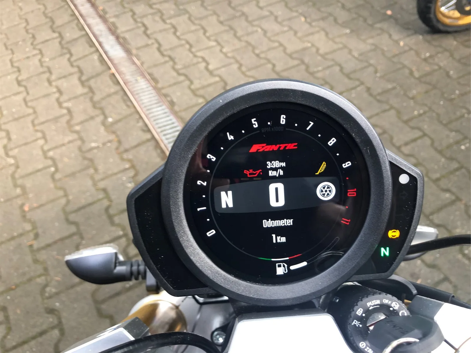 Fantic Caballero 700 Schicker Scrambler