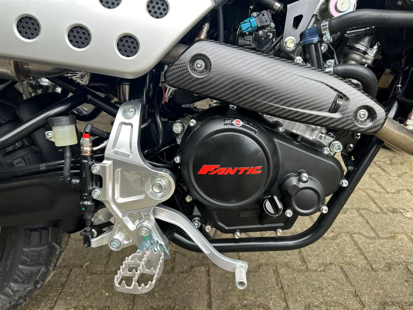 Fantic Caballero Scrambler 125 Sieht sehr edel in schwarz für 2026 aus!