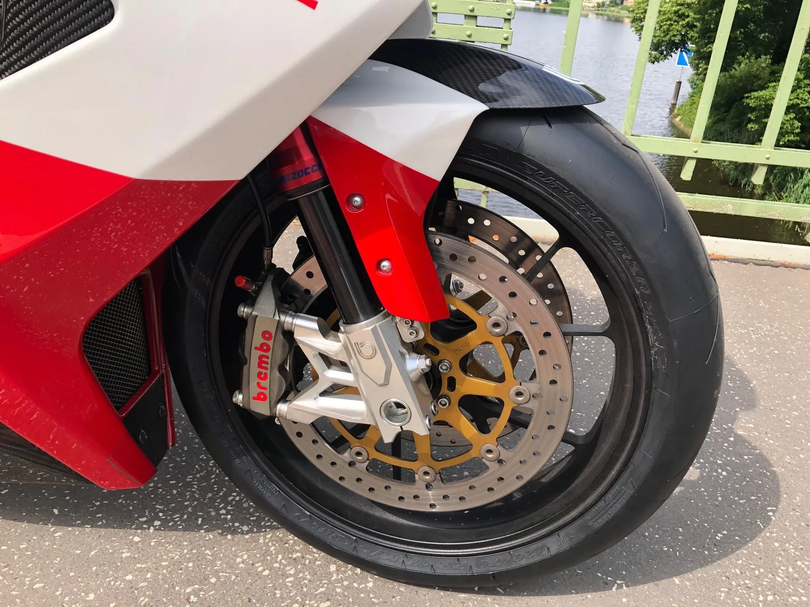 Bimota DB 7 Neuwertig-wunderschön-2.Hand-Im Auftrag!