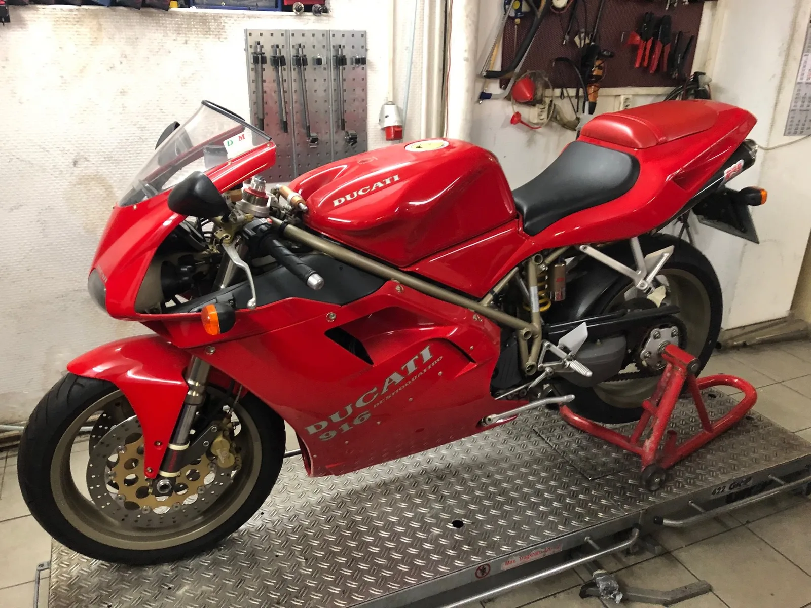Ducati 916 Biposto 1.Hand-Zustand 2