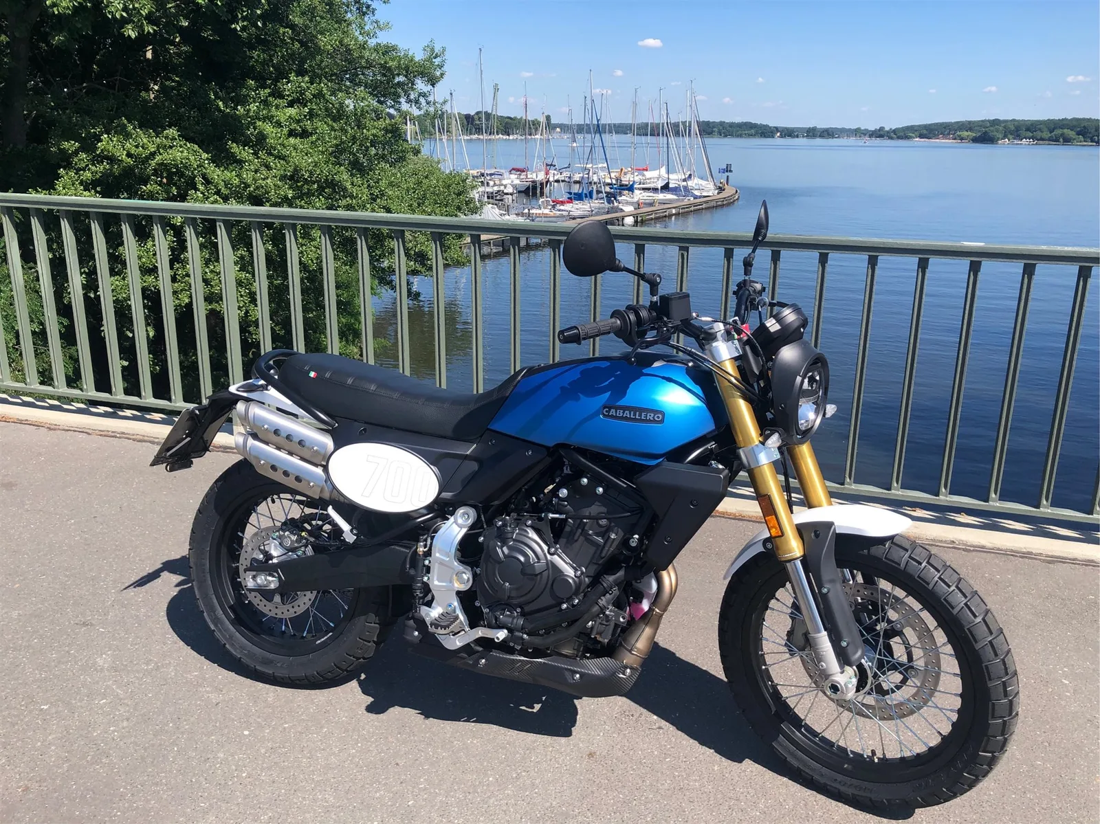 Fantic Caballero 700 Schicker Scrambler Euro 5+ "Made in Italia" ab November !
