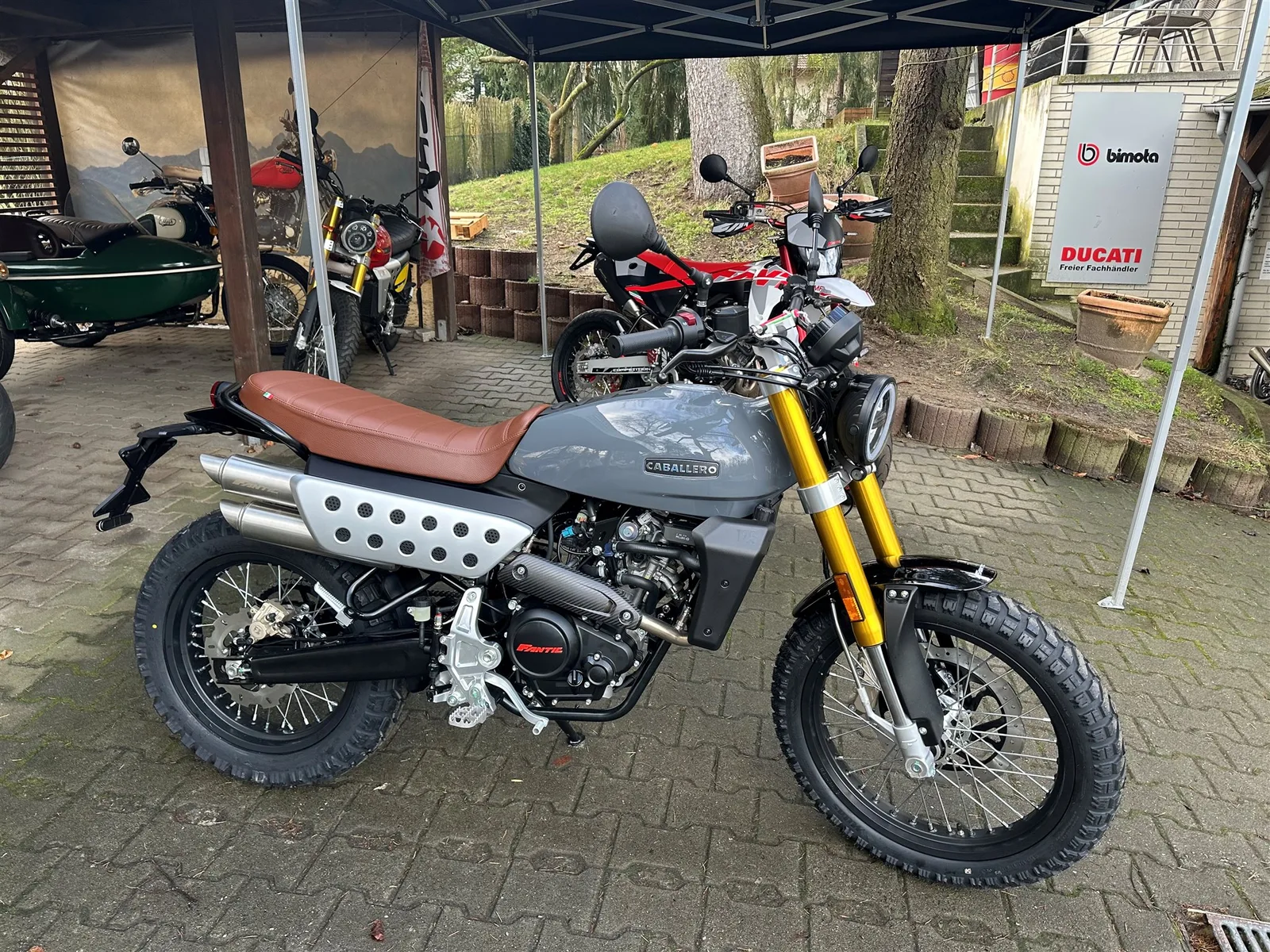 Fantic Caballero Scrambler 125 Wunderschöne Deluxe für 2026