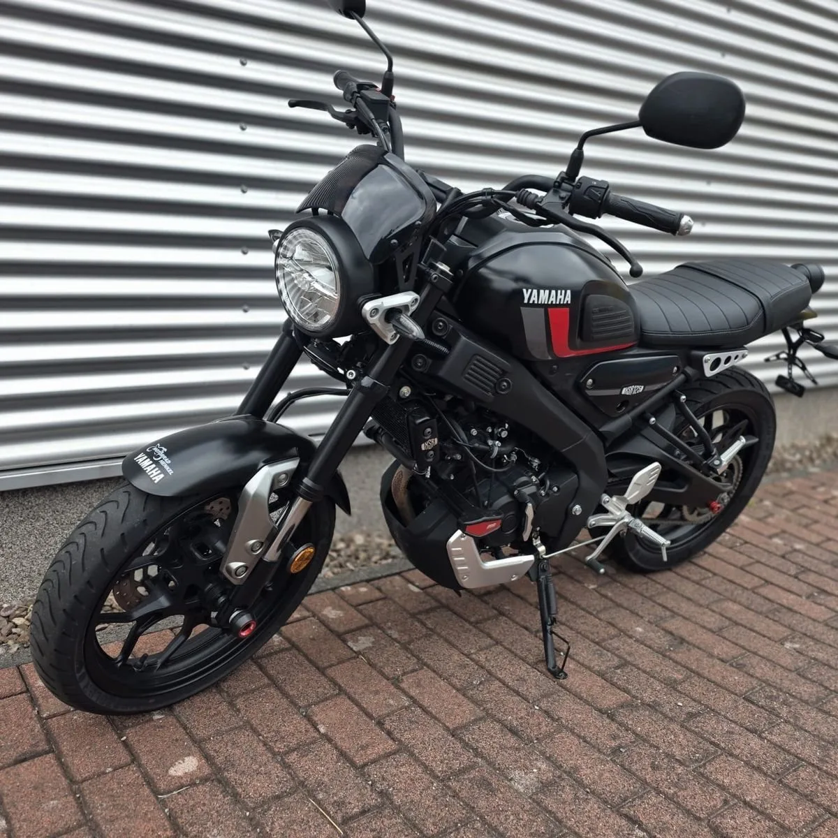 Yamaha XSR125