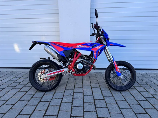 Beta RR 125 4T Supermoto R