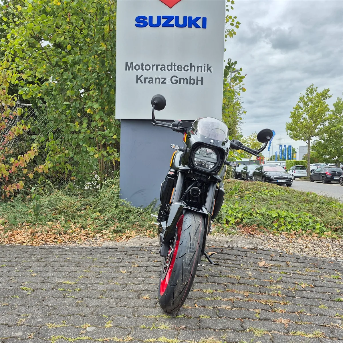 Suzuki GSX-8TT