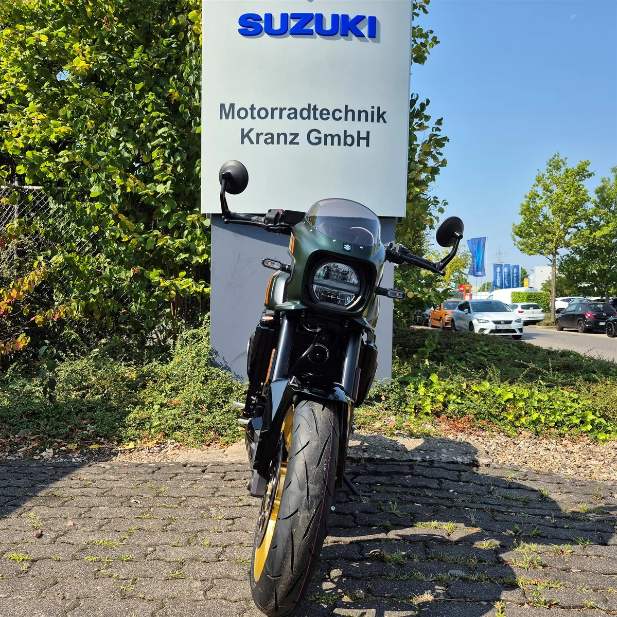 Suzuki GSX-8TT