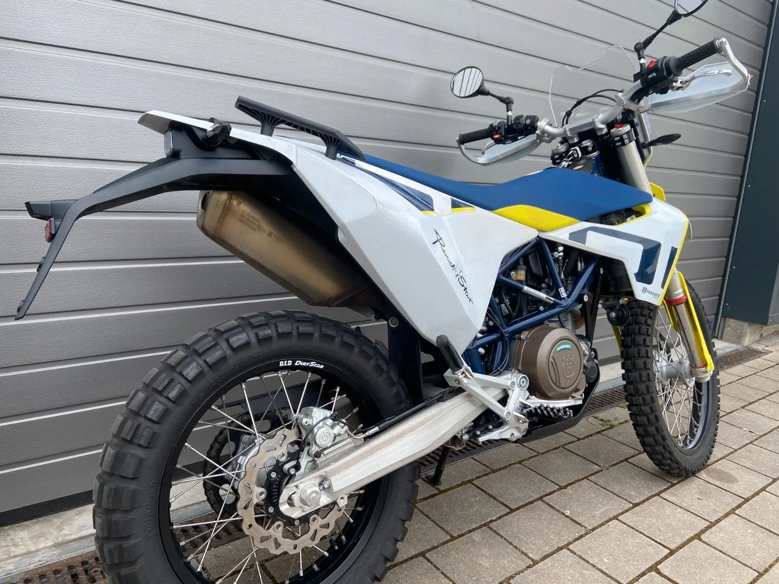 Husqvarna 701 Enduro 1. Hand, Zubehör, KD neu