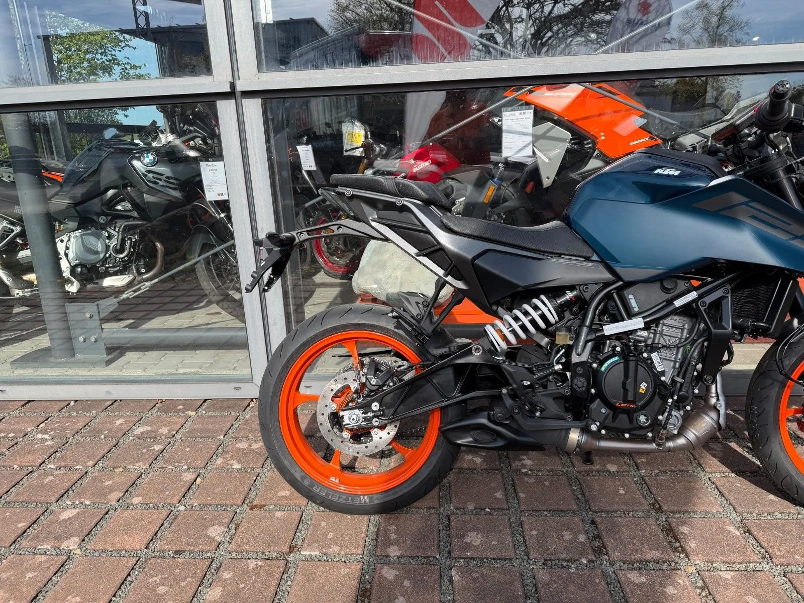 KTM 125 Duke I MY26 I 0%-Finanzierung I Beide Farben