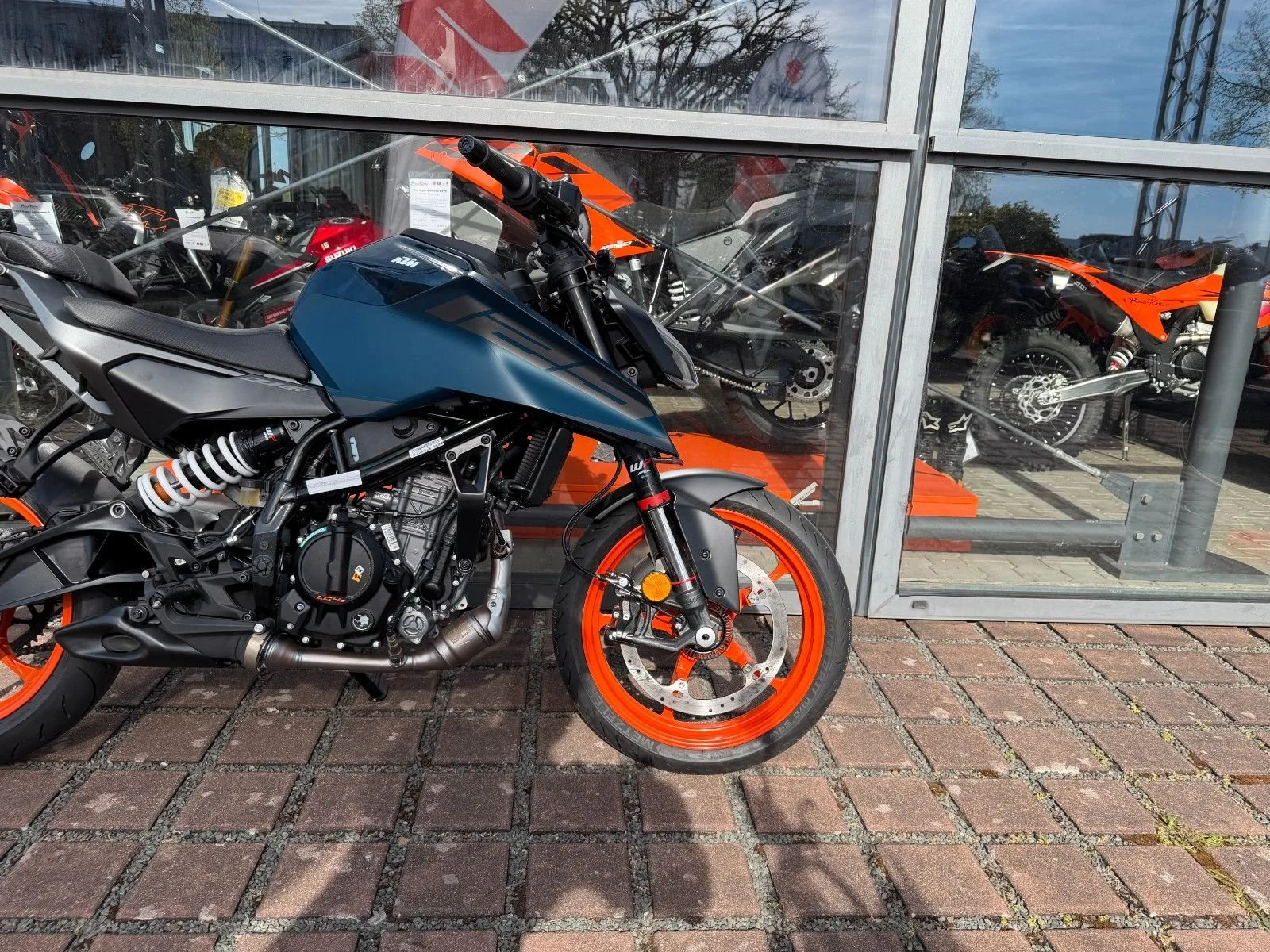KTM 125 Duke I MY26 I 0%-Finanzierung I Beide Farben