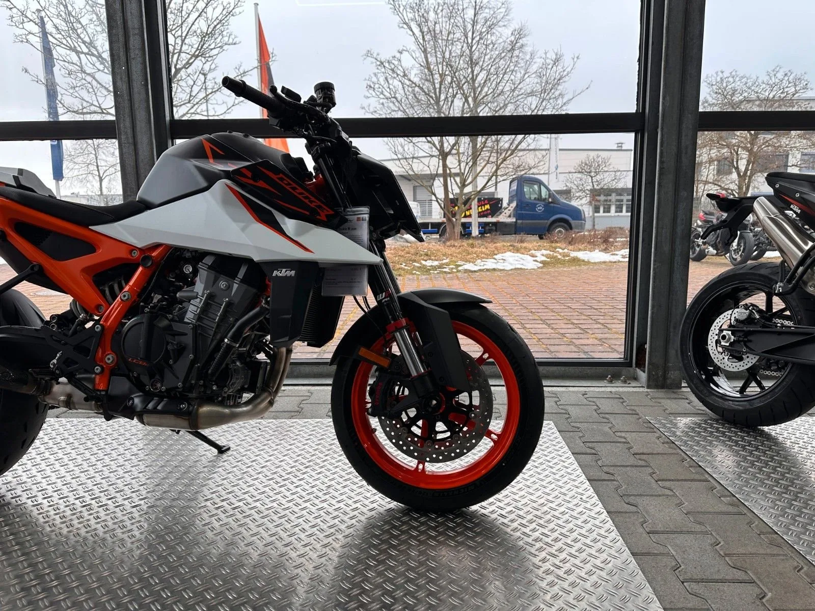 KTM 990 Duke R Modell 2026 - 2,99% Finanzierung