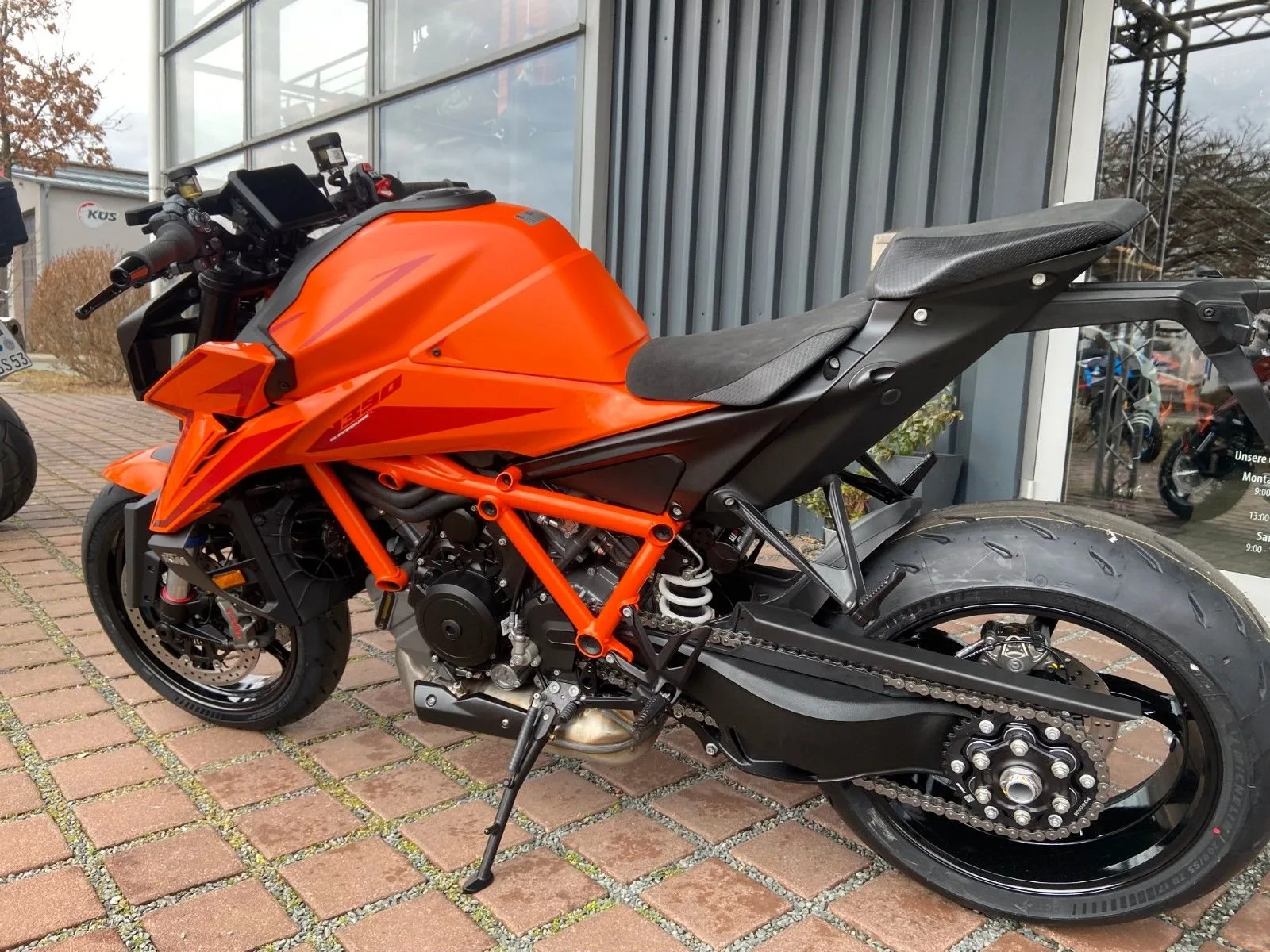 KTM 1390 Super Duke R EVO