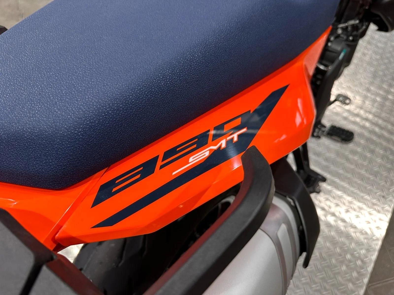 KTM 890 SMT