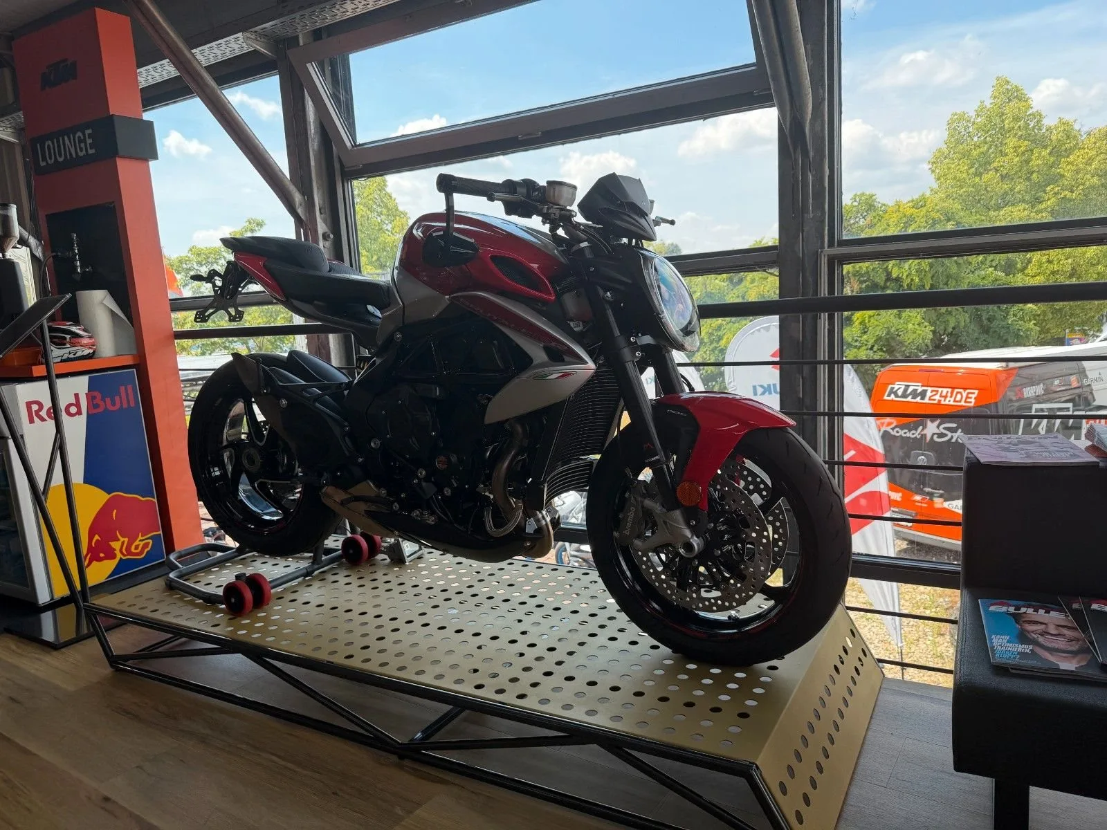 MV Agusta Brutale RR Ottantesimo