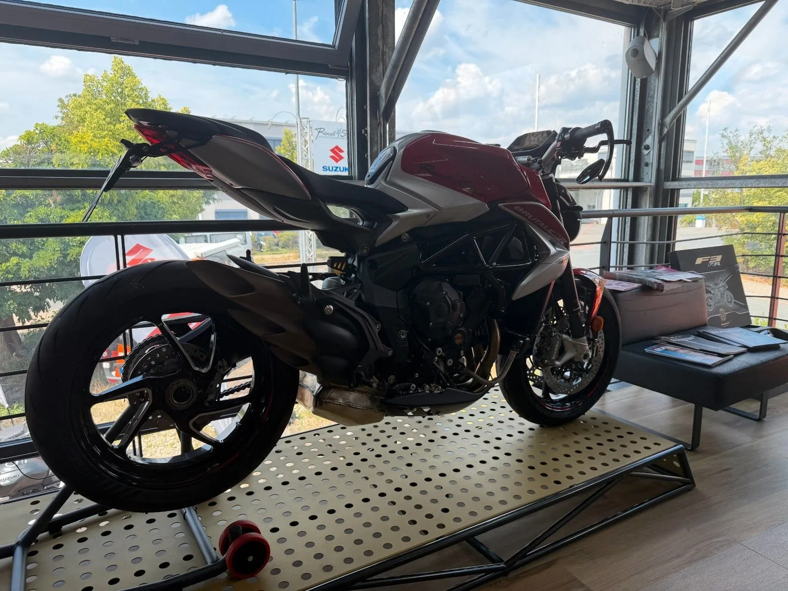 MV Agusta Brutale RR Ottantesimo